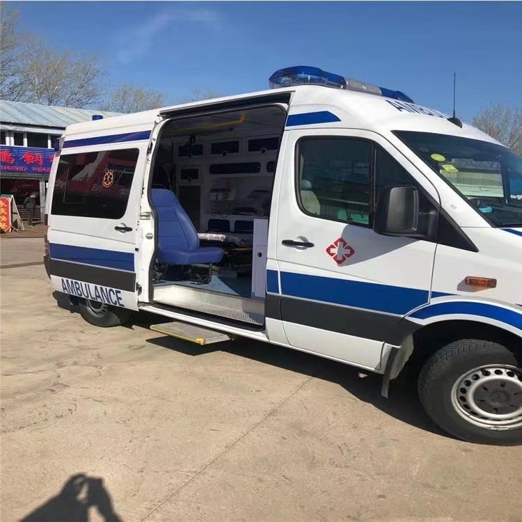 怀化私人长途救护车出租转院回家